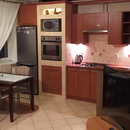 Διαμέρισμα Na Kawiarach Γκνιέζνο