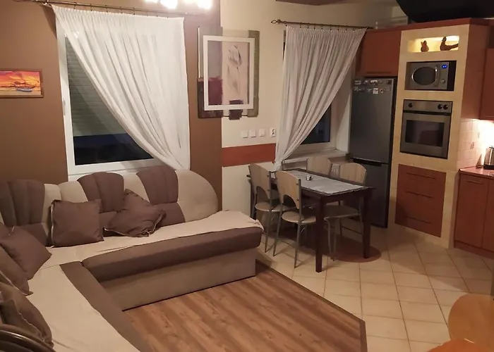 Na Kawiarach Apartment *